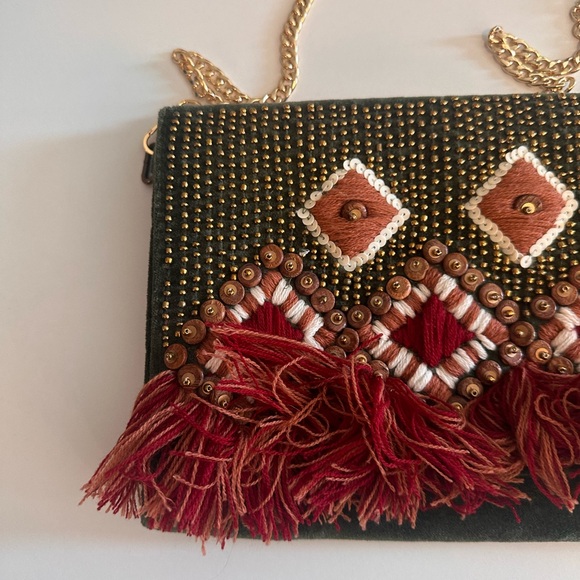 Francesca’s Velvet Beaded Tassel Clutch Purse - Picture 8 of 10